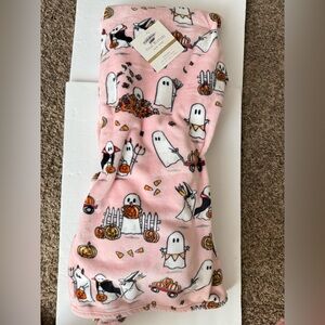 Isaac‎ Mizrahi NEW Pink Ghost Raking Leaves Pumpkins Oversized Throw Blanket
